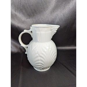 Coalport CAUGHLEY MASK HEAD 32 oz White Jug 6-5/8" high